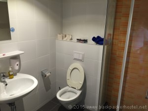 Wombats City Hostel - Vienna - Bathroom