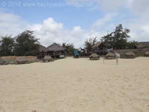 Fatima's Nest Backpackers - Beach