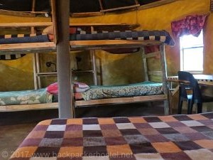 Joy River Backpackers - Dorm Room