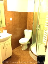 Route 7 Hostel - Krakow (Myslenice) - Bathroom