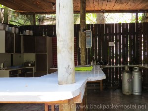 Hazyview Adventure Backpackers, Mpumalanga - Kitchen