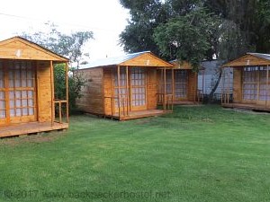 Pumbas Backpackers Pretoria - Huts