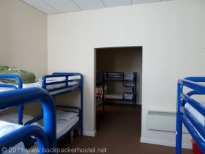Birmingham Hatters Hostel - Dorm Room